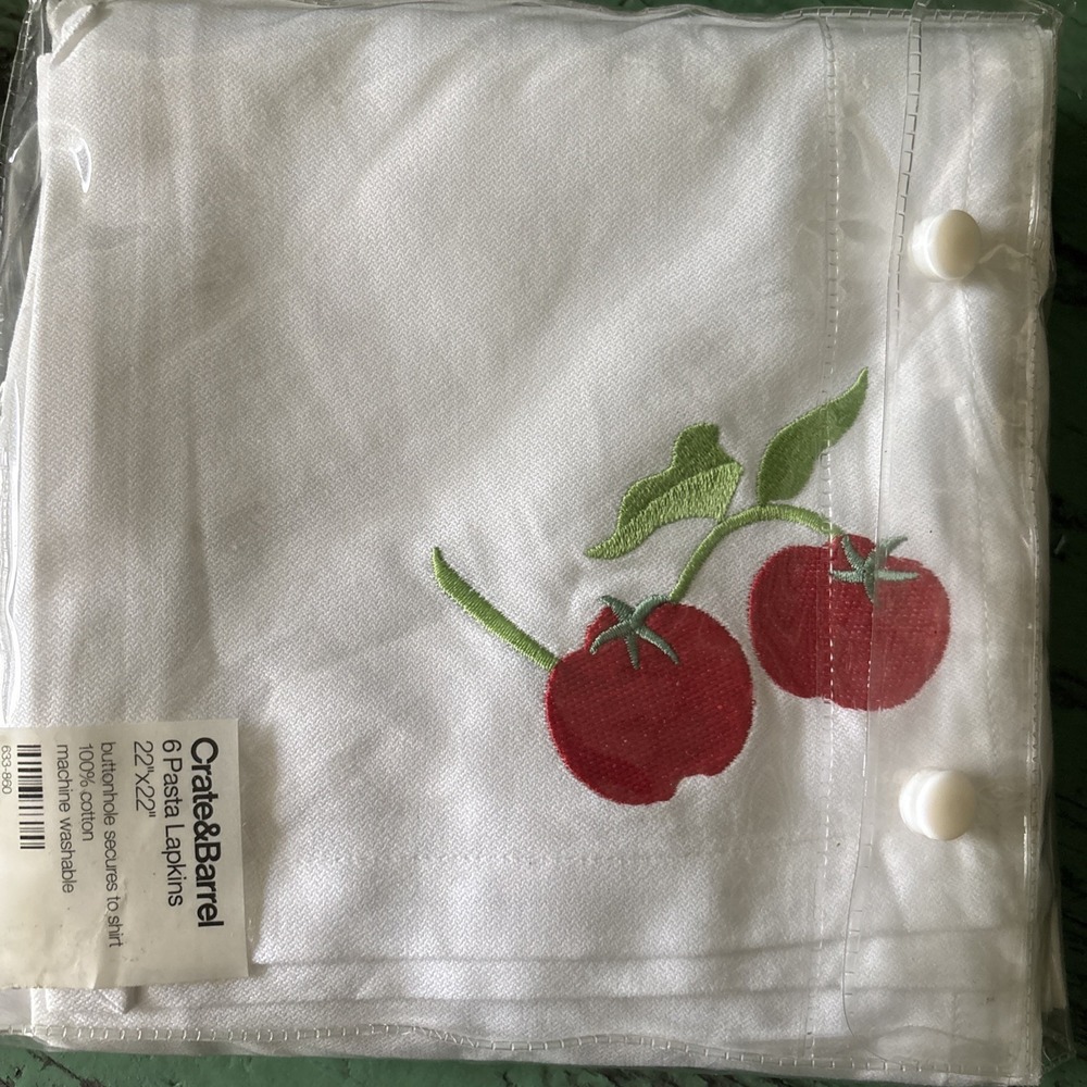 Crate &Barrel Embroidered Red Tomato Cotton 22" Dinner Buttonhole 6 LAPKINS NEW